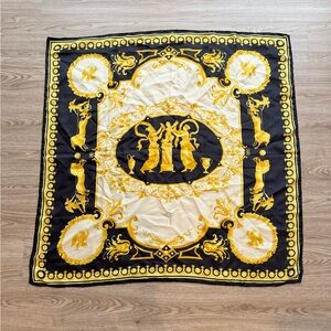 Gorgeous VERSACE silk scarf 34” x 34” - black white and gold